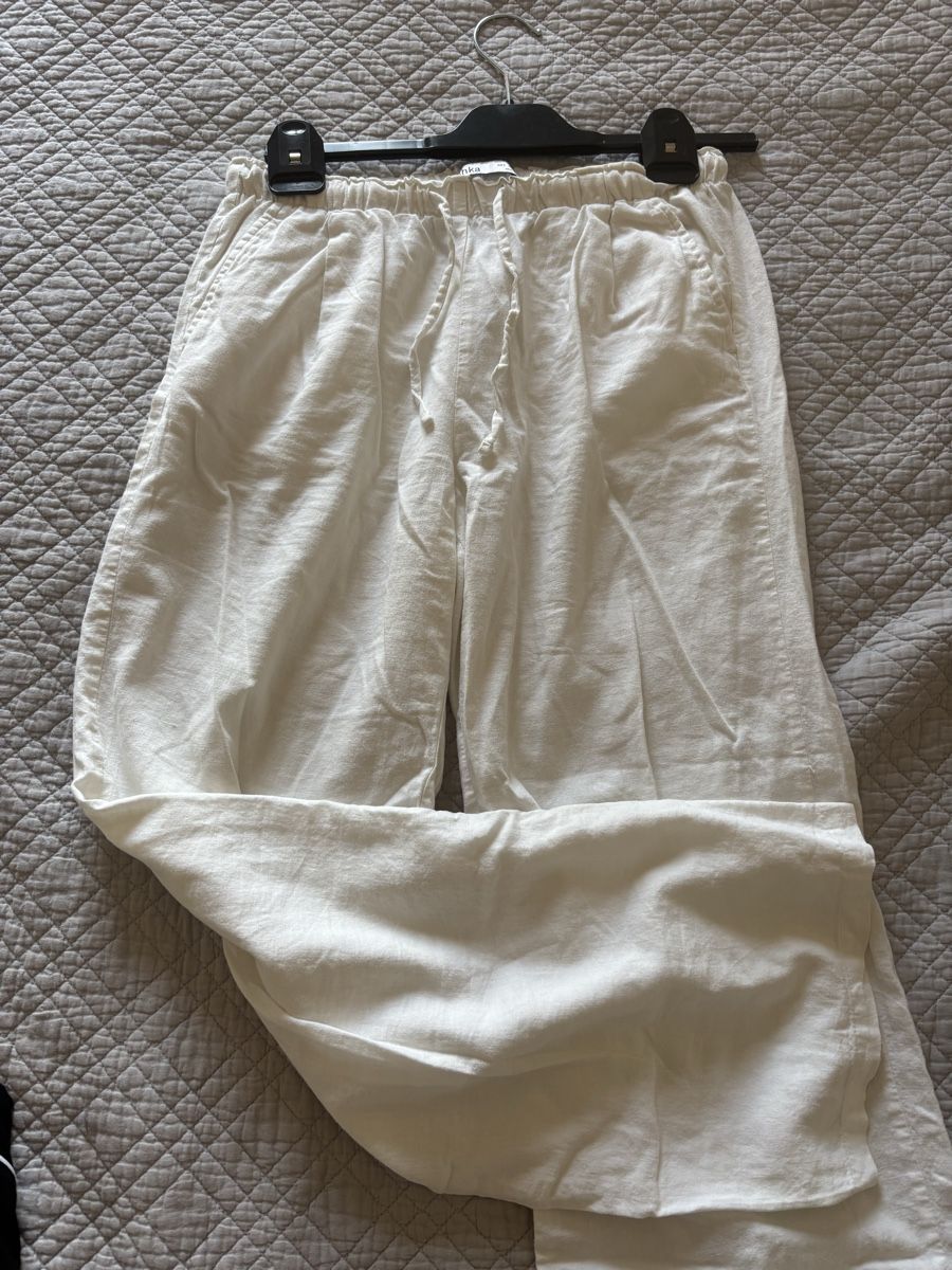 Bershka Hosen: Pantalon fluide blanc – Gebraucht aus Lausanne von shabnam.t 4