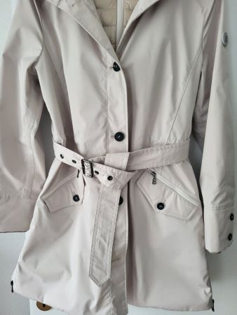 hellbeiger, leicht gefütterter Trenchcoat von Bogner Gr. 42