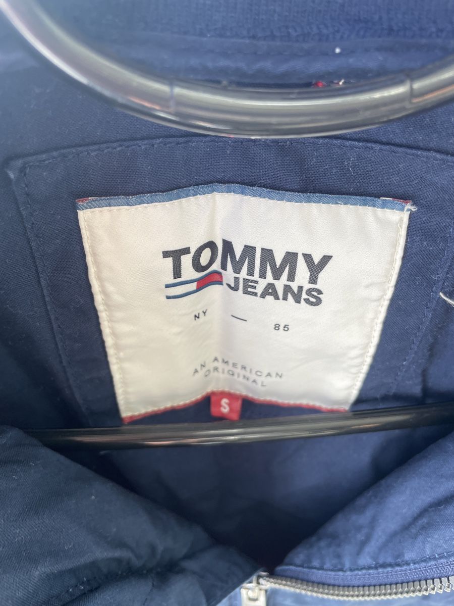Tommy Hilfiger Jacken: Tommy Jeans Übergangsjacke, Gr. S, Dunkelblau – Gebraucht aus Solothurn von Silbermond01 1