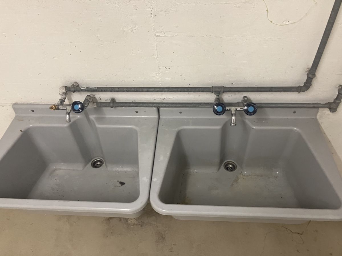 Lavabi & lavandini: Waschbecken – Usato da Oberglatt ZH venduto da albarpitsch 1