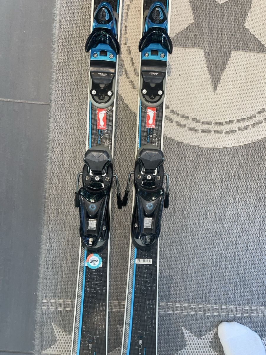 Dynastar Sci: Ski Dynastar Exclusive schwarz mit Bindung gebraucht – Usato da Gysenstein venduto da happy_life_ 1
