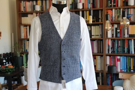 **NEU** Herren Gilet von MOSS London Gr. 48
