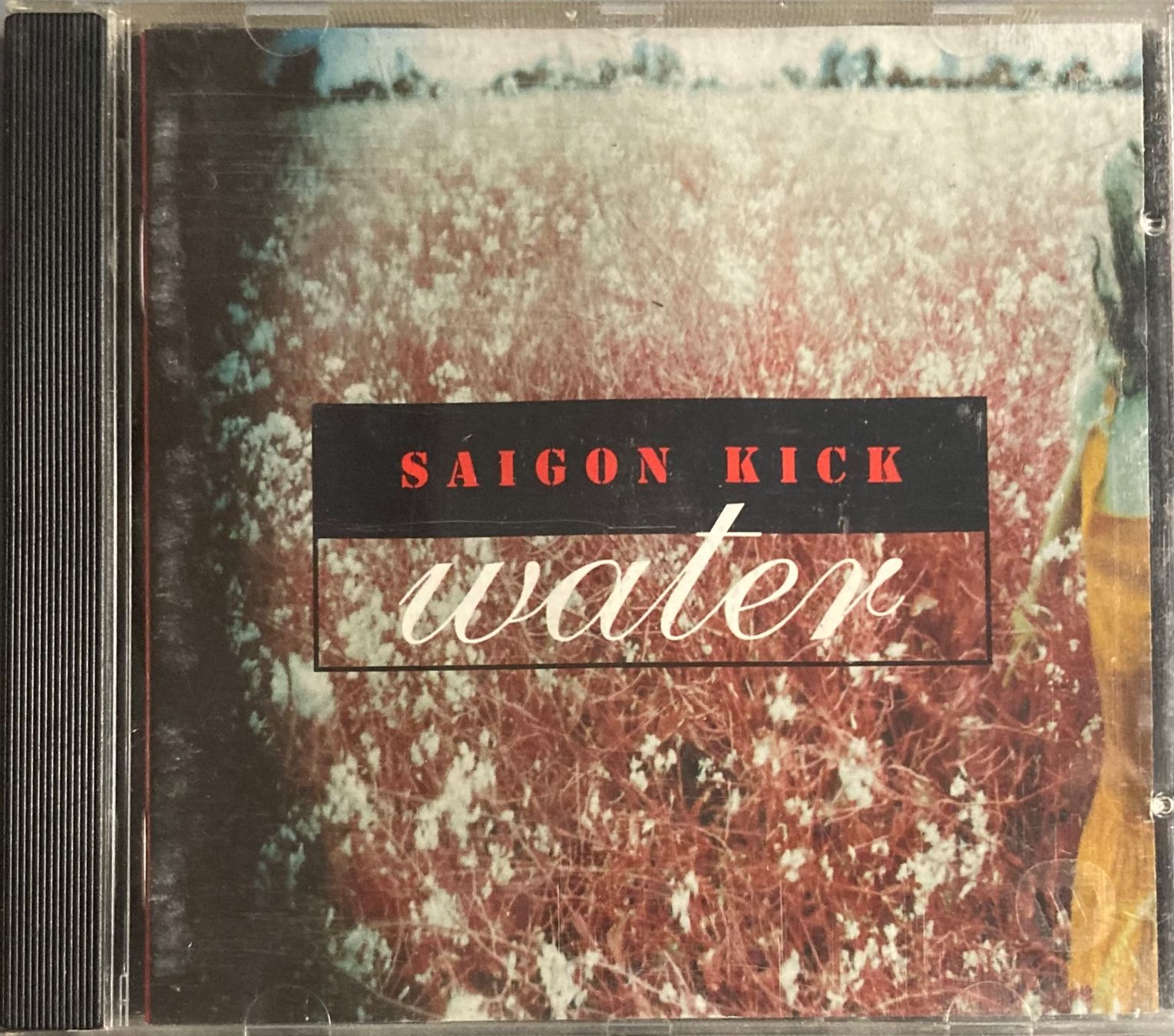 CD: SAIGON KICK - WATER – Usato da Poliez-Pittet venduto da Newtown-Records