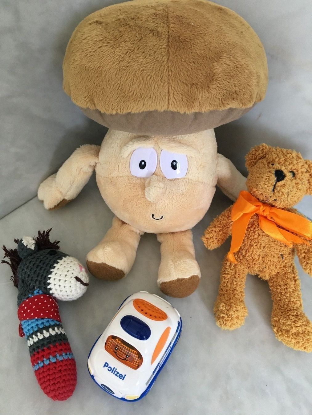 Spielzeuge: 4 Babyspielsachen – Gebraucht aus Siebnen von Starlauf 1