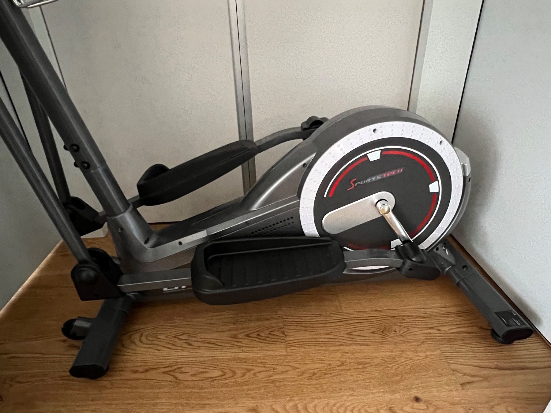 Sportstech Hometrainer: Crosstrainer – Gebraucht aus Liebefeld von ah_1 3