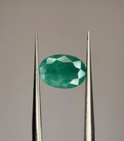 Ab 1 Fr. - 1.92 ct natürlicher Smaragd (Sambia)