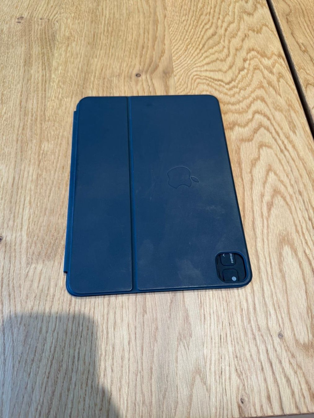 Apple Tastiere: Apple Smart Keyboard Folio 11" CH Layout – Usato da Emmenbrücke venduto da natelo 1
