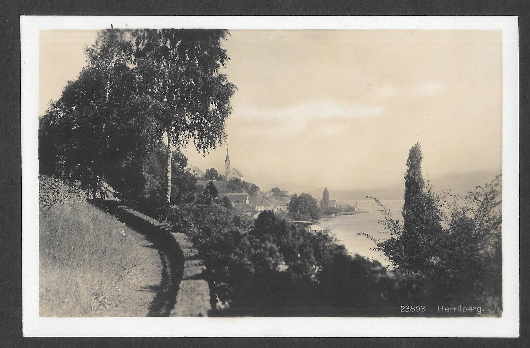 Cartes postales: Herrliberg Teilansicht – D'occasion à Olten par clotaldi