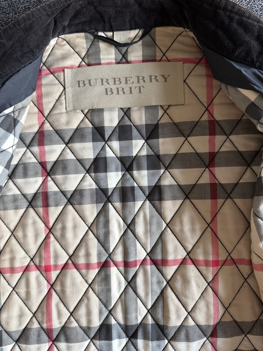 Burberry Jacken: Burberry veste/manteau – Gebraucht aus Villars-sur-Ollon von bab_fy88