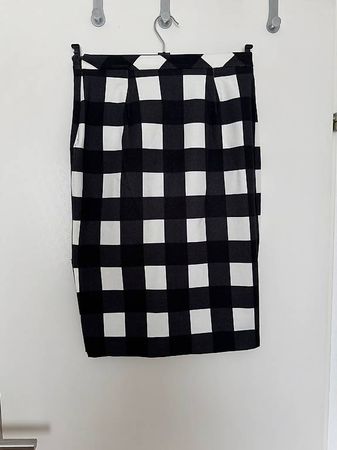 Banana Republic Rock in schwarz/weiss