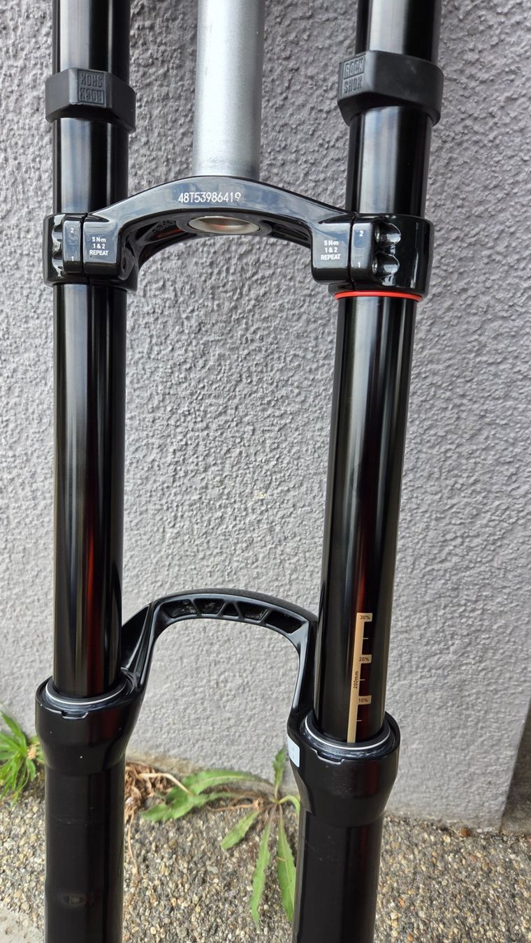 Rockshox Pezzi di ricambio: Fourche Rockshox Boxxer Team 2015 - 27.5" – Usato da Orbe venduto da Sdcr 4