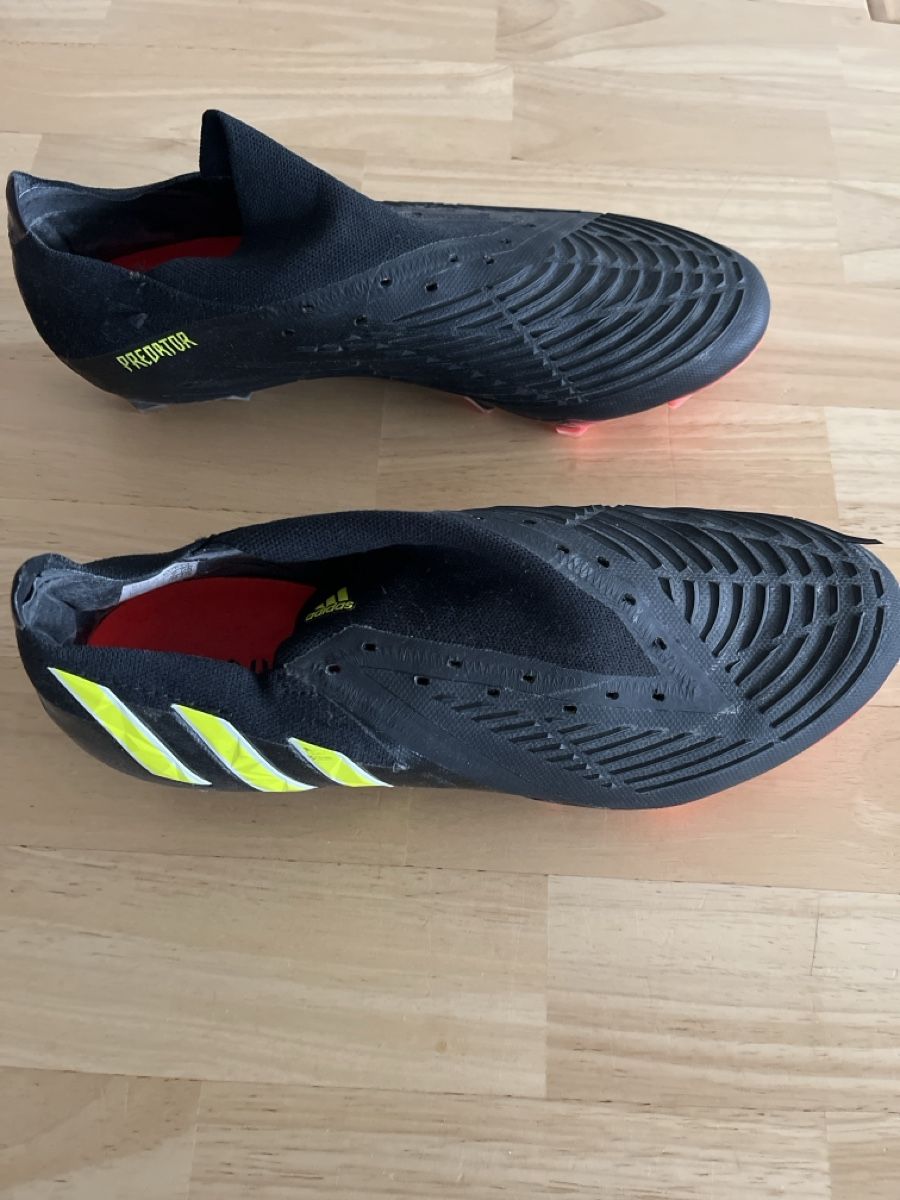 Scarpe da uomo: Chaussures de foot adidas predator – Usato da Mont-sur-Lausanne venduto da Pioutch 1
