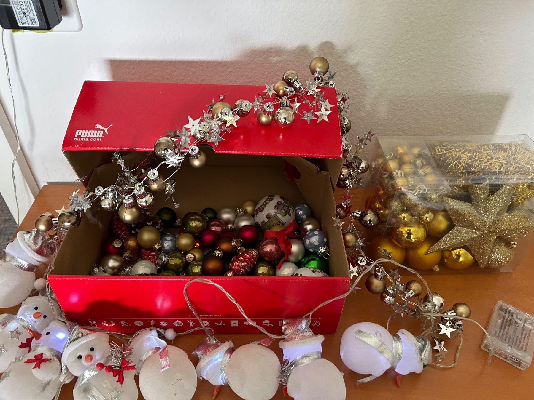 Toutes les décorations: Weihnachtskugeln und Lichterketten – D'occasion à Olten par Pablo7 8