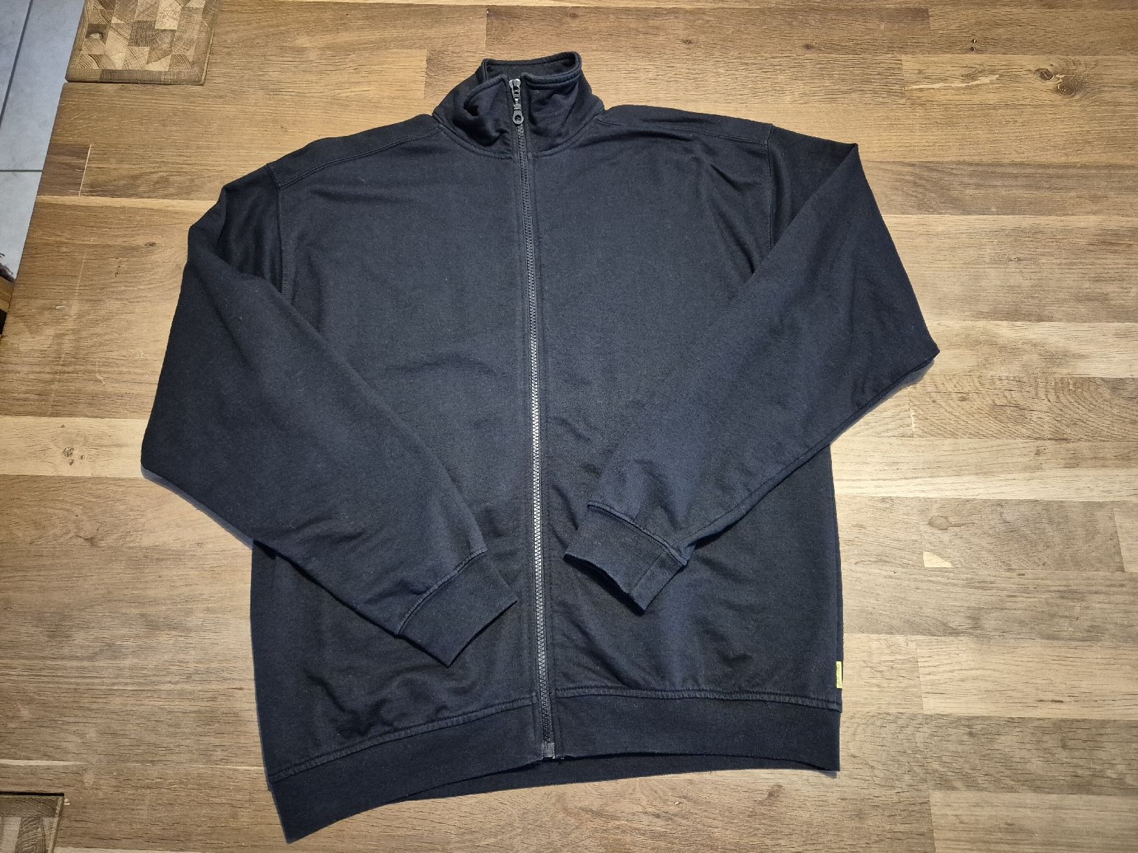 Switcher Jacken: Switcher Zip Jacke, schwarz, Gr. S – Neu (gemäss Beschreibung) aus Urtenen-Schönbühl von Chaeppeler