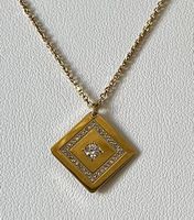 Pendentif Carré Serti de diamants Or Jaune 18kt