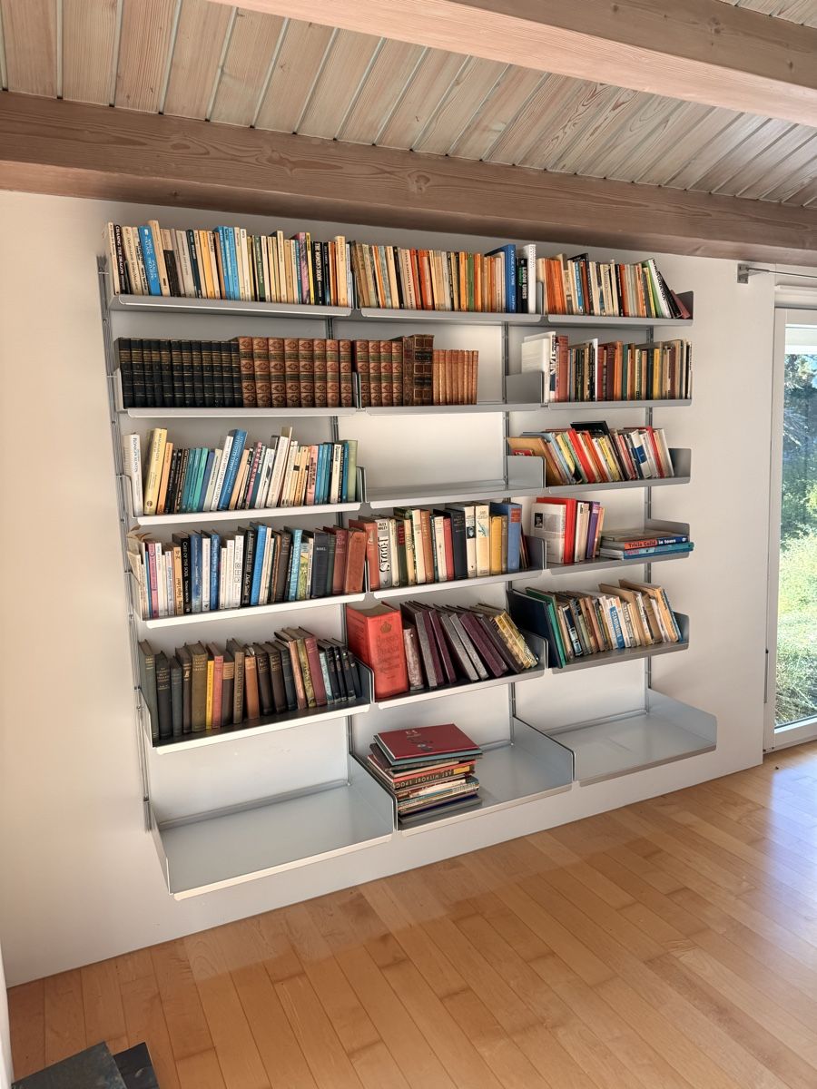 Scaffali: Wandregal Designklassiker – Usato da Wildegg venduto da KramerBeni