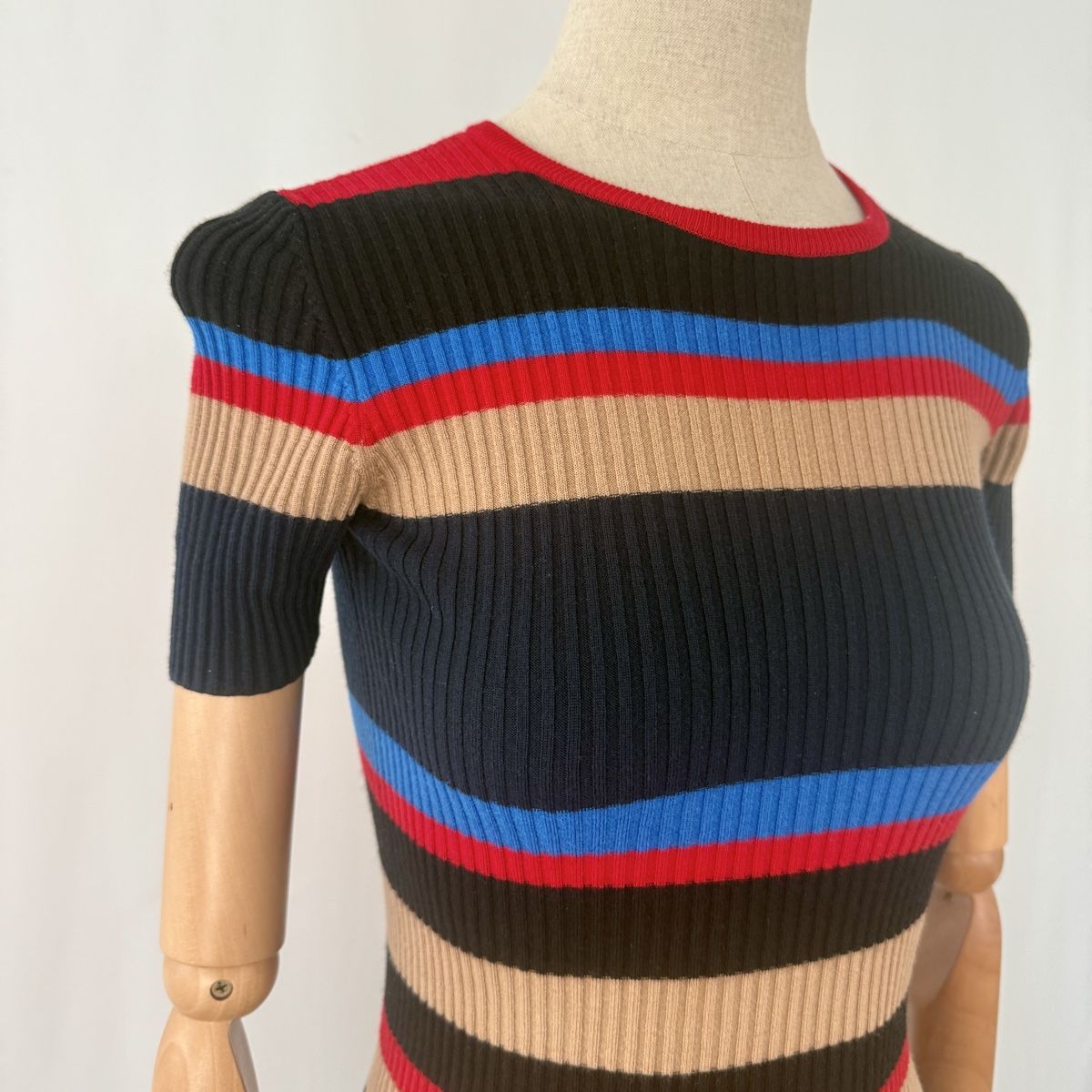 Akris Top: AKRIS Wool Top – Nuovo (secondo la descrizione) da Emmen venduto da AVVIIVVA_Store 1