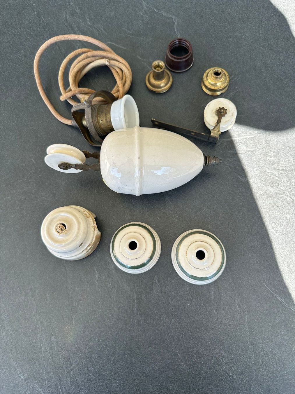 Lampadari & plafoniere: Keramik Hängeleuchte mit Zuggewicht – Usato da Burgdorf venduto da Apfel62 1