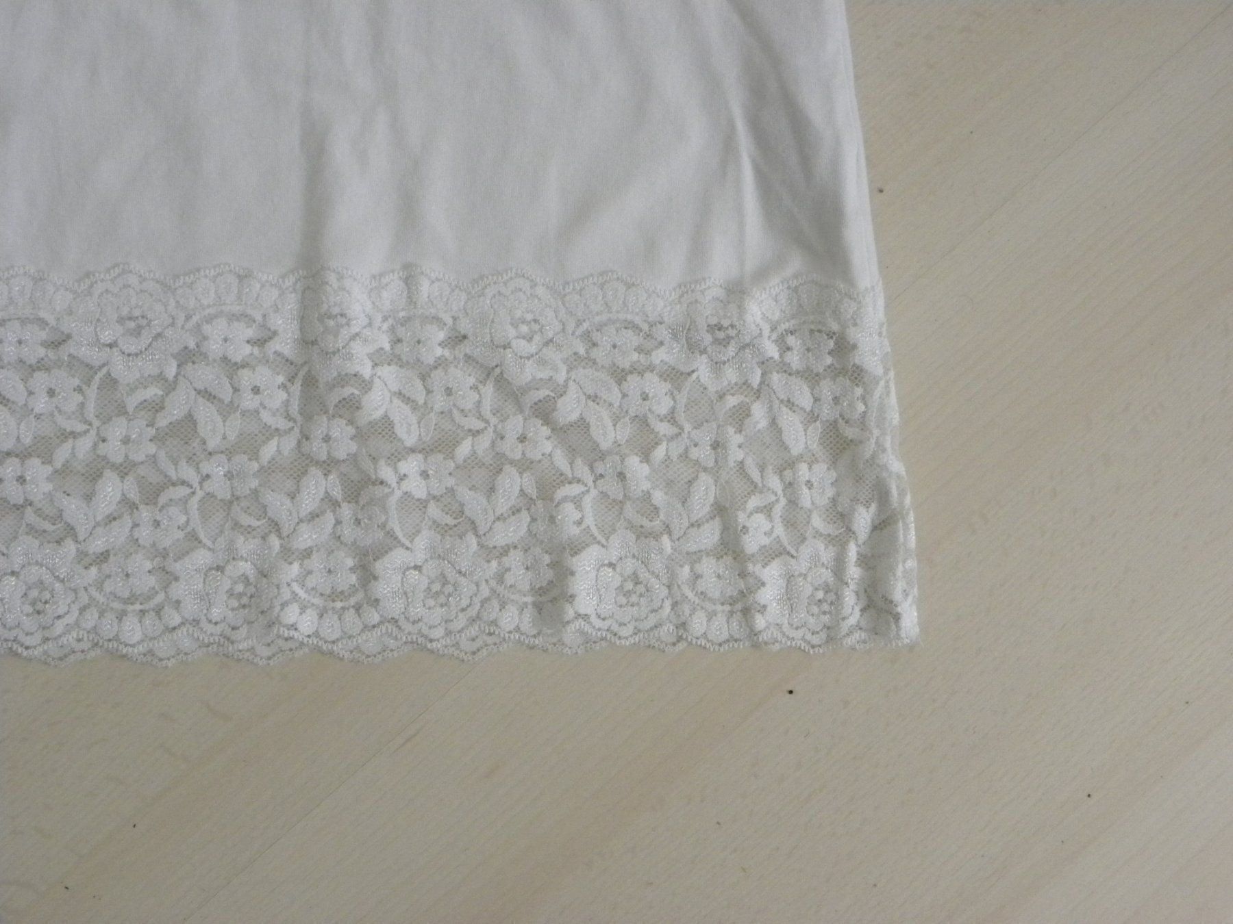 Top: Spitzentop von Only M/L – Usato da Walterswil SO venduto da peiper2 1