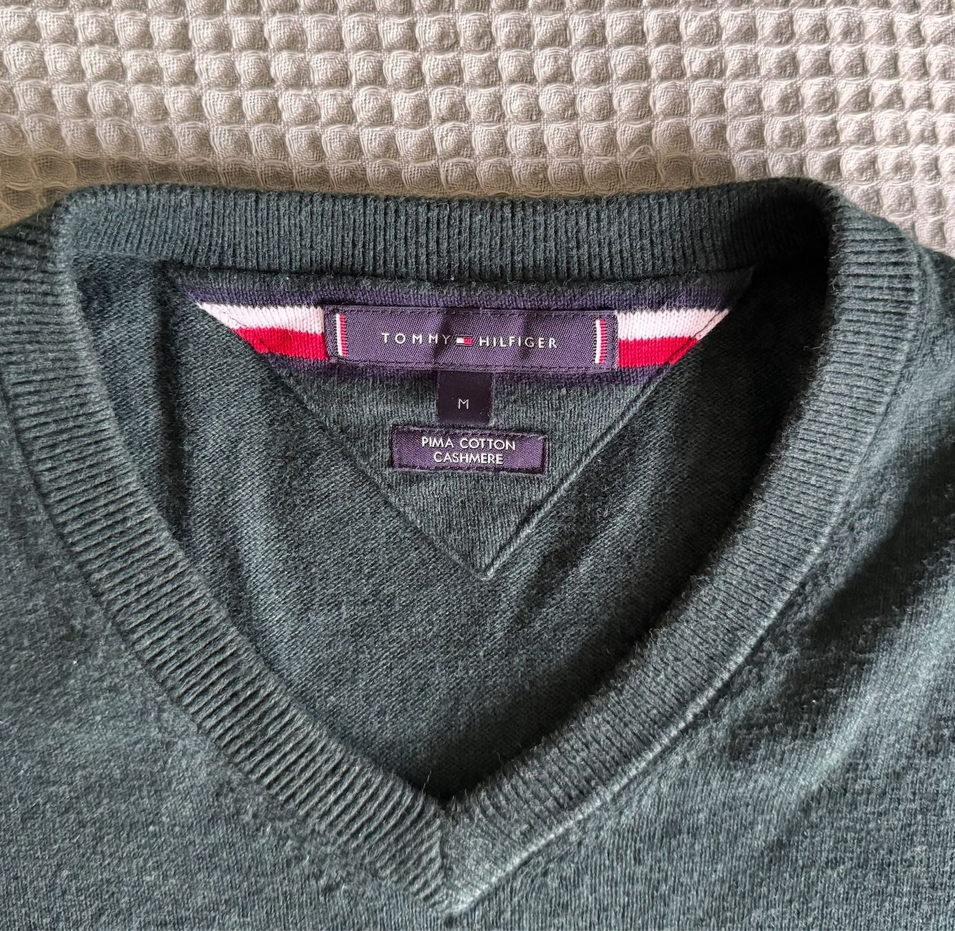 Tommy Hilfiger Maglioni & Felpe: Tommy Hilfiger Cashmere M – Usato da Zürich venduto da mat_n78x 1