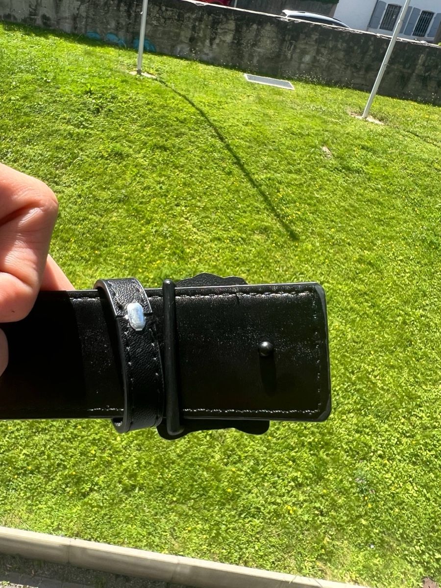 Versace Gürtel: Versace Gürtel – Neu (gemäss Beschreibung) aus Buttwil von nic_n9yf 2