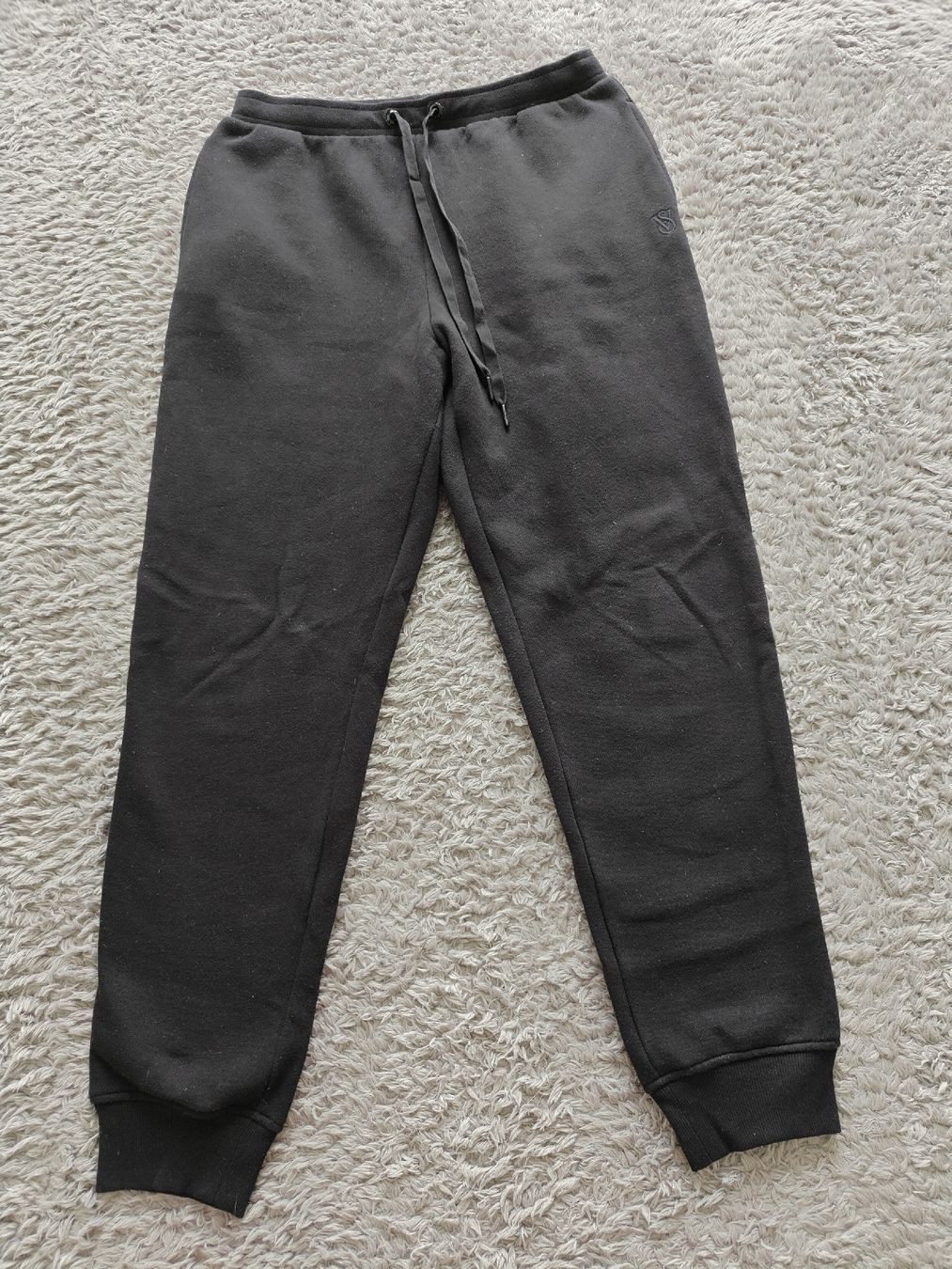 Victoria's Secret Pantaloni: Victoria Secret Trainerhose – Usato da Pieterlen venduto da Saemelili