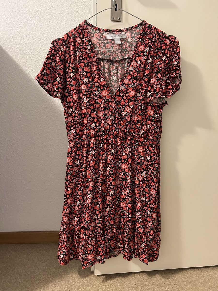 Vestiti: Sommerkleid 34 – Usato da Zürich venduto da fla_qd7x
