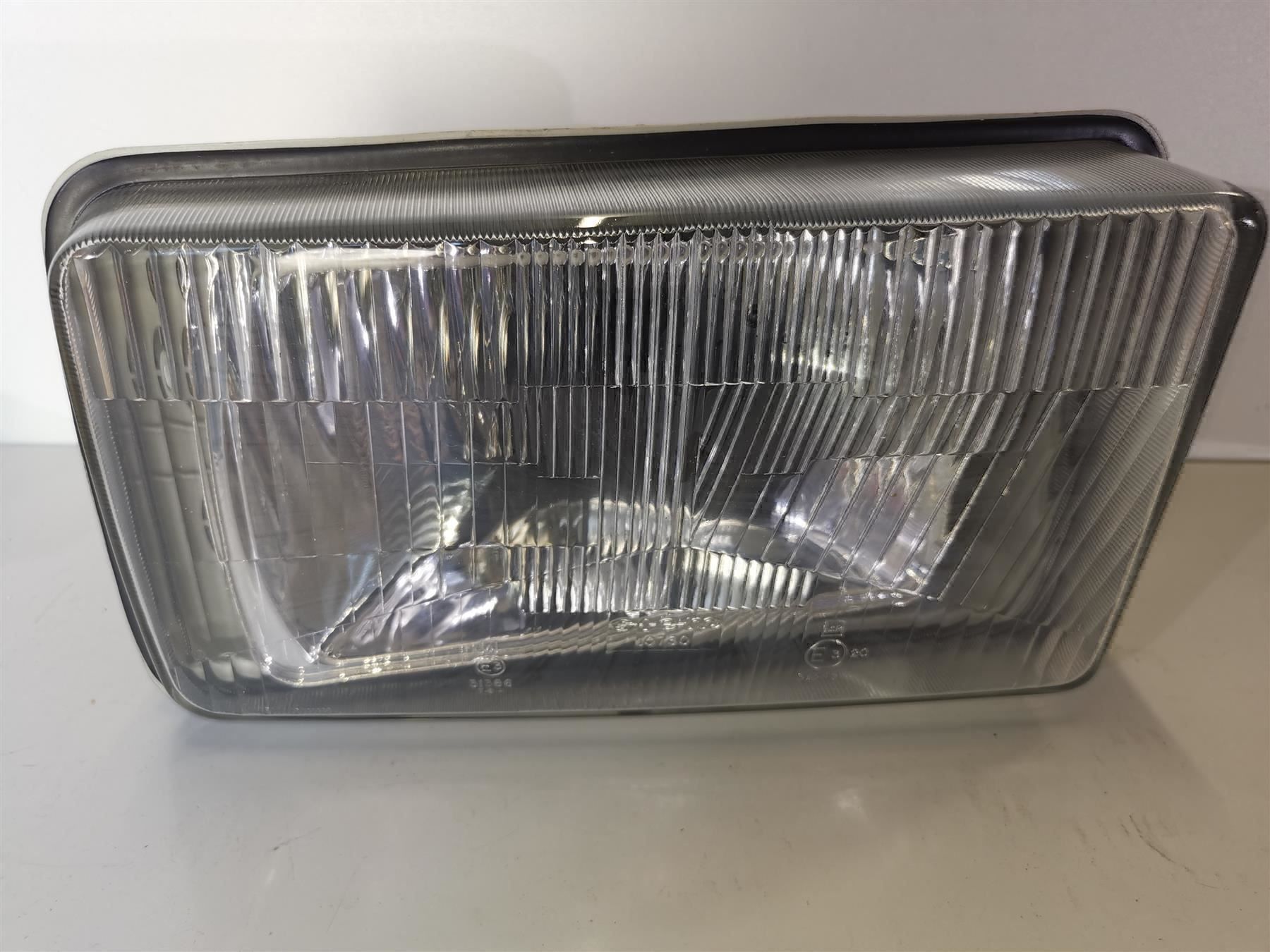 Scheinwerfer: Alfetta Berlina Scheinwerfer rechts – Neu (gemäss Beschreibung) aus Thalwil von Joker690 2