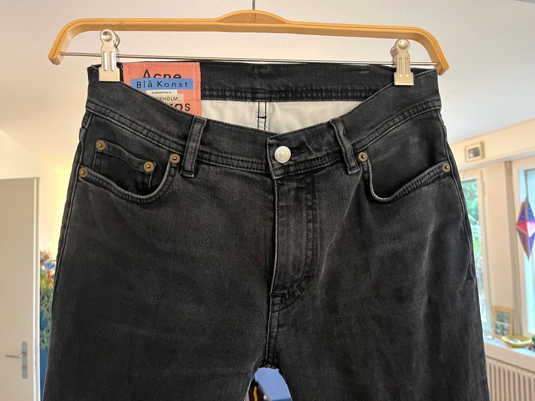 Acne Studios Jeans: Acne Studios Slim Fit Jeans - 30 – Usato da Kriens venduto da eagleye3
