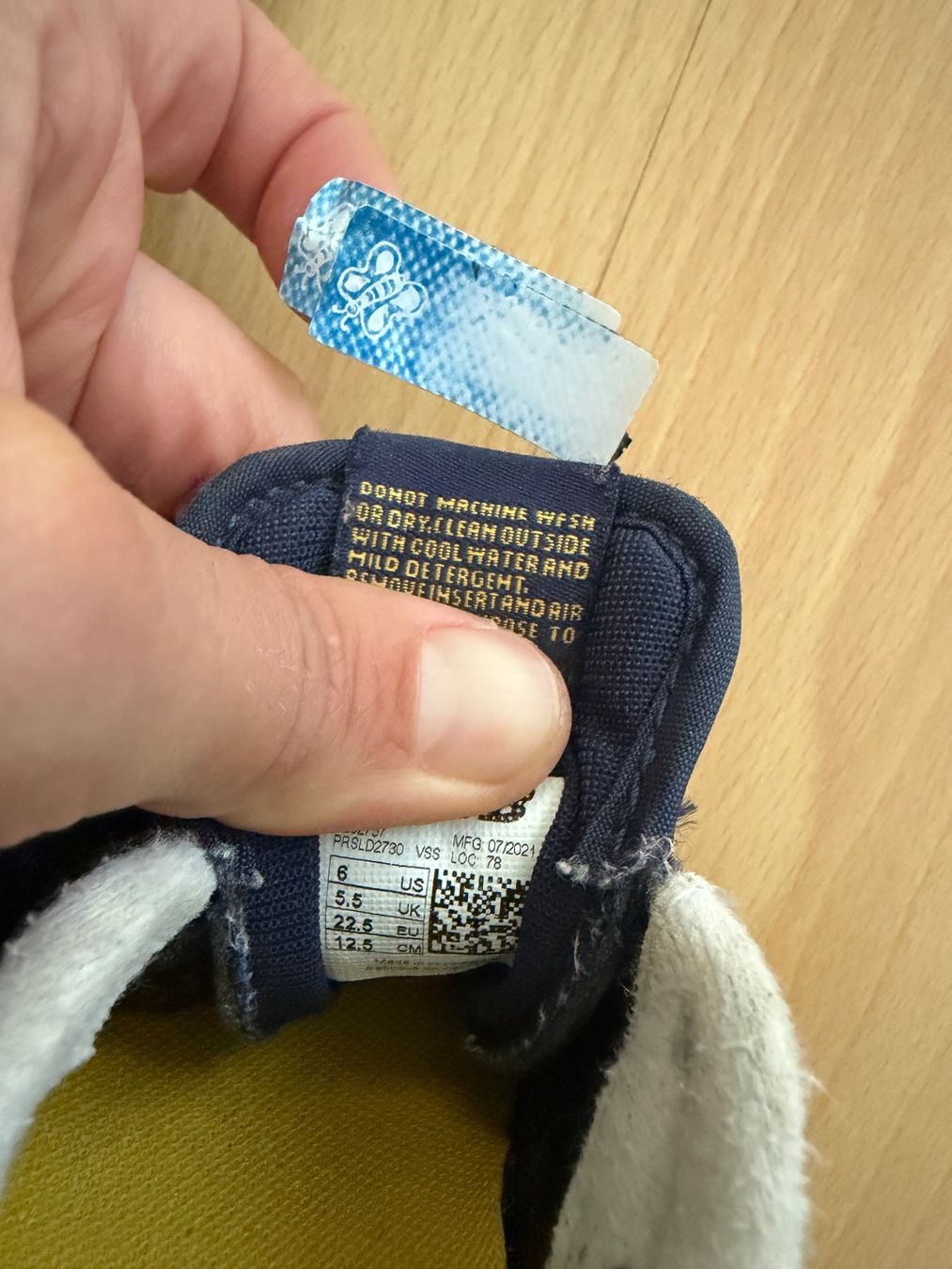 New Balance Scarpe per ragazzi: New Balance - dunkelblaue Turnschuhe – Usato da Zürich venduto da laurapb 4