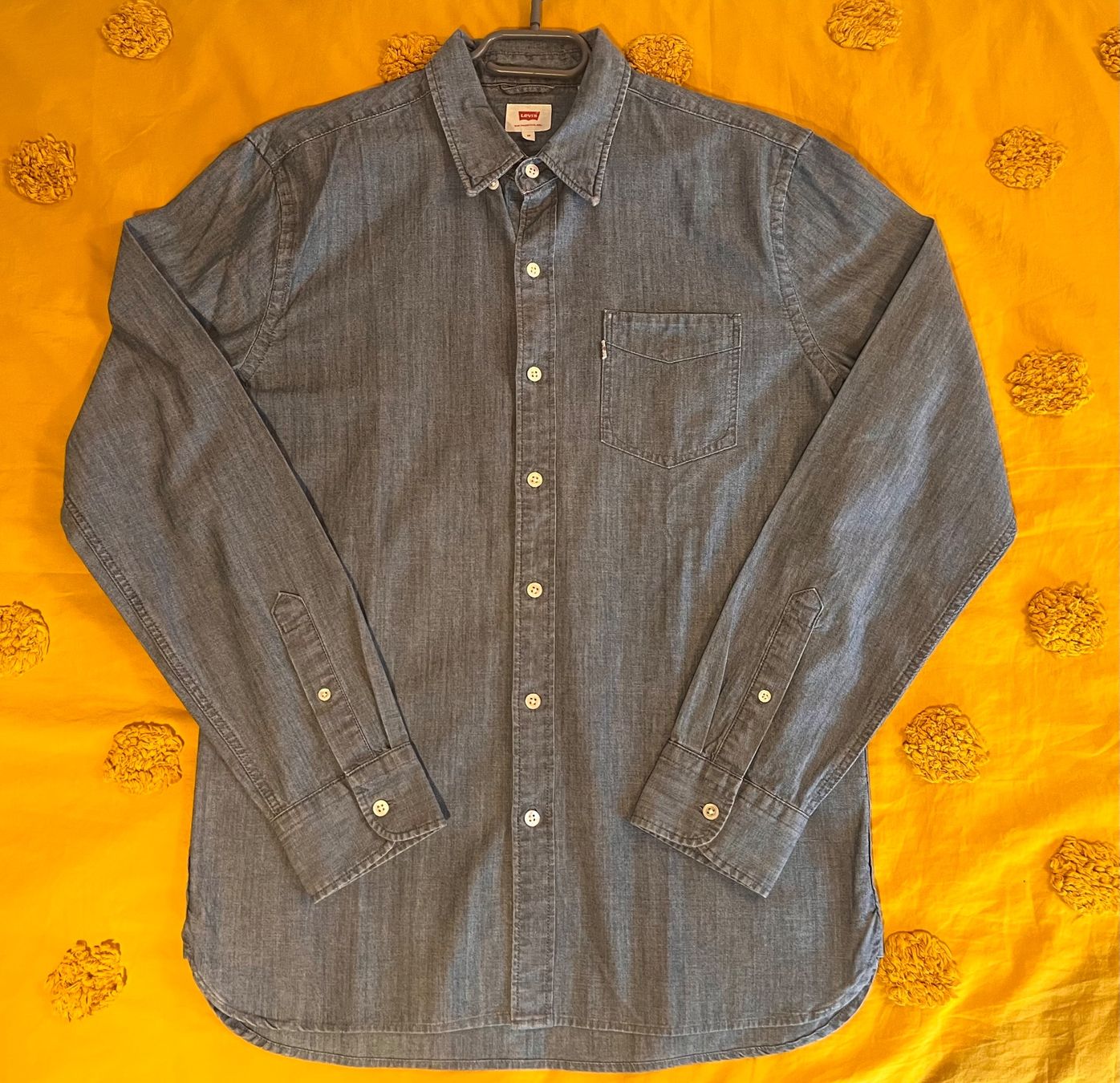 Levi's Camicie: Chemise Levi's en jeans – Usato da Lausanne venduto da Davde92