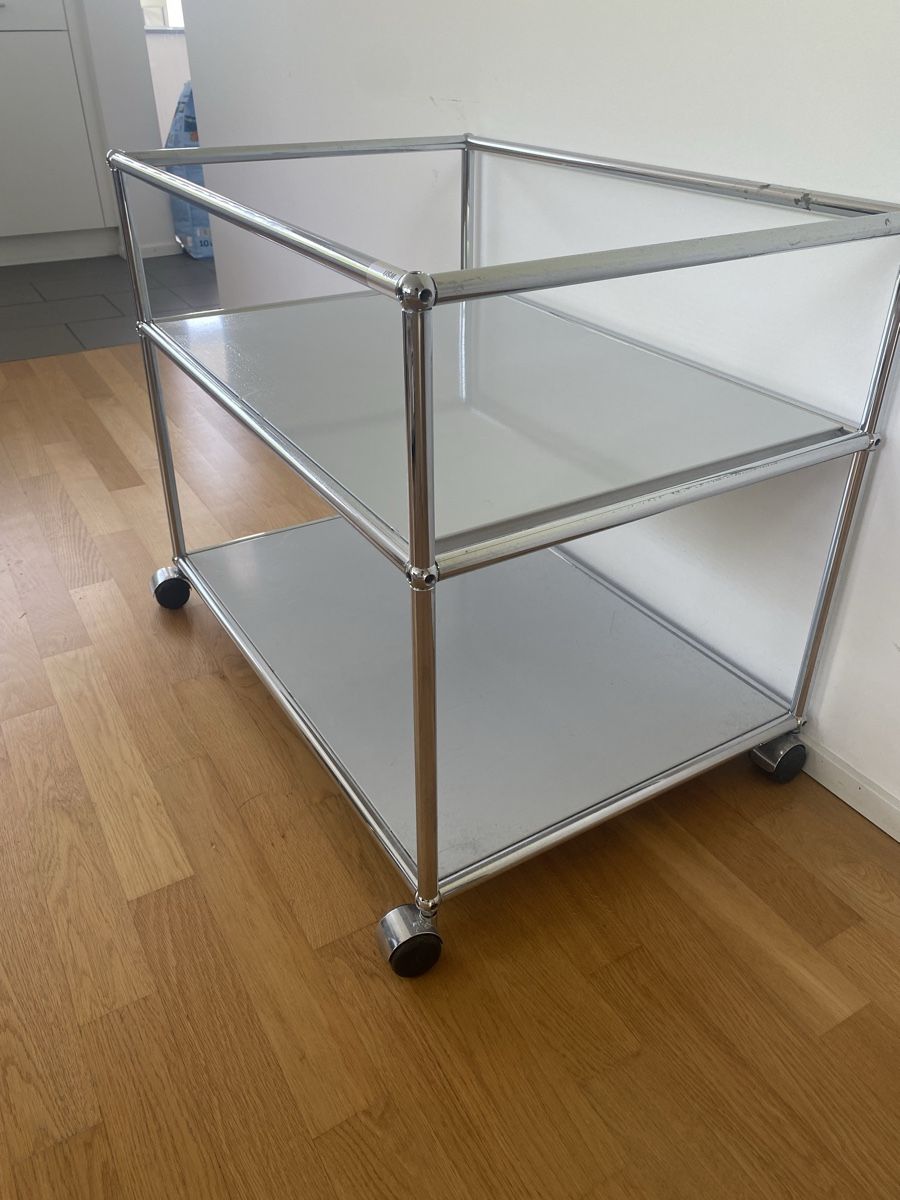 USM Eléments de bureau: USM Haller Barwagen oder Bürowagen – D'occasion à Gockhausen par fab_7tfv 2