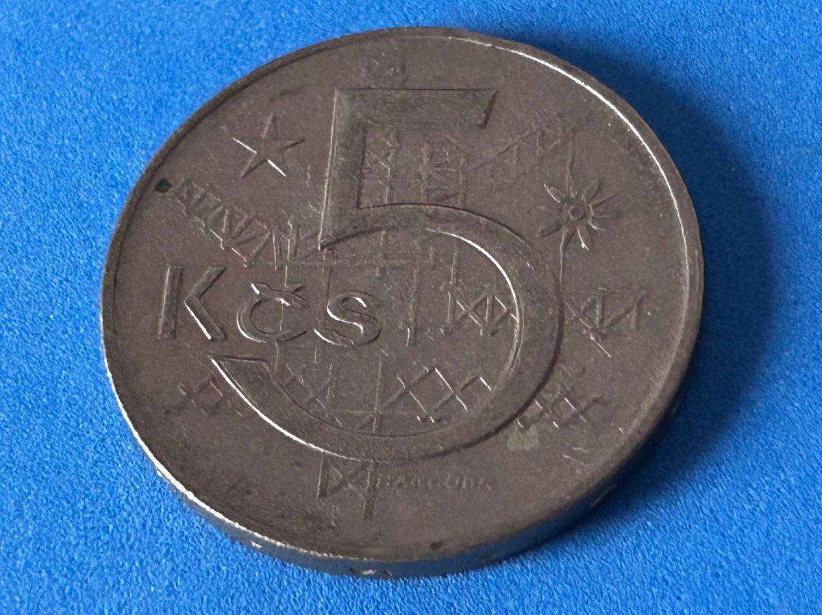 Tutti le monete: Czechoslovakia - 5 Korun 1975 – Usato da Corcelles NE venduto da AJKader