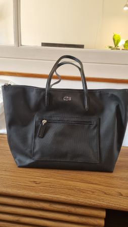 Handtasche original LACOSTE mit Aussenfach