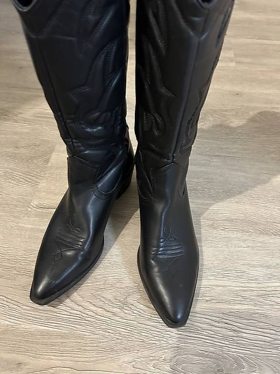 Scarpe da donna: Cowboy-Stiel – Usato da Schwerzenbach venduto da nic_zt5r 1