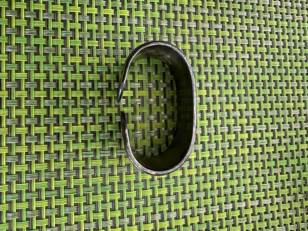 Altro in Decorazioni & Accessori: alter Serviettenring mit Gravur versilbert – Usato da Brunnen venduto da 23068 1