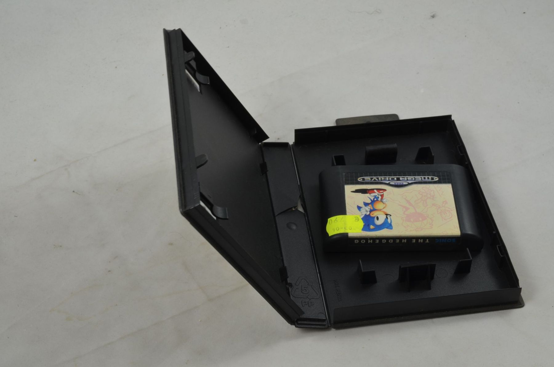 Giochi: Sonic the Hedgehog Sega Mega Drive Spiel – Usato da Buchs AG venduto da SellAndBuyX 5