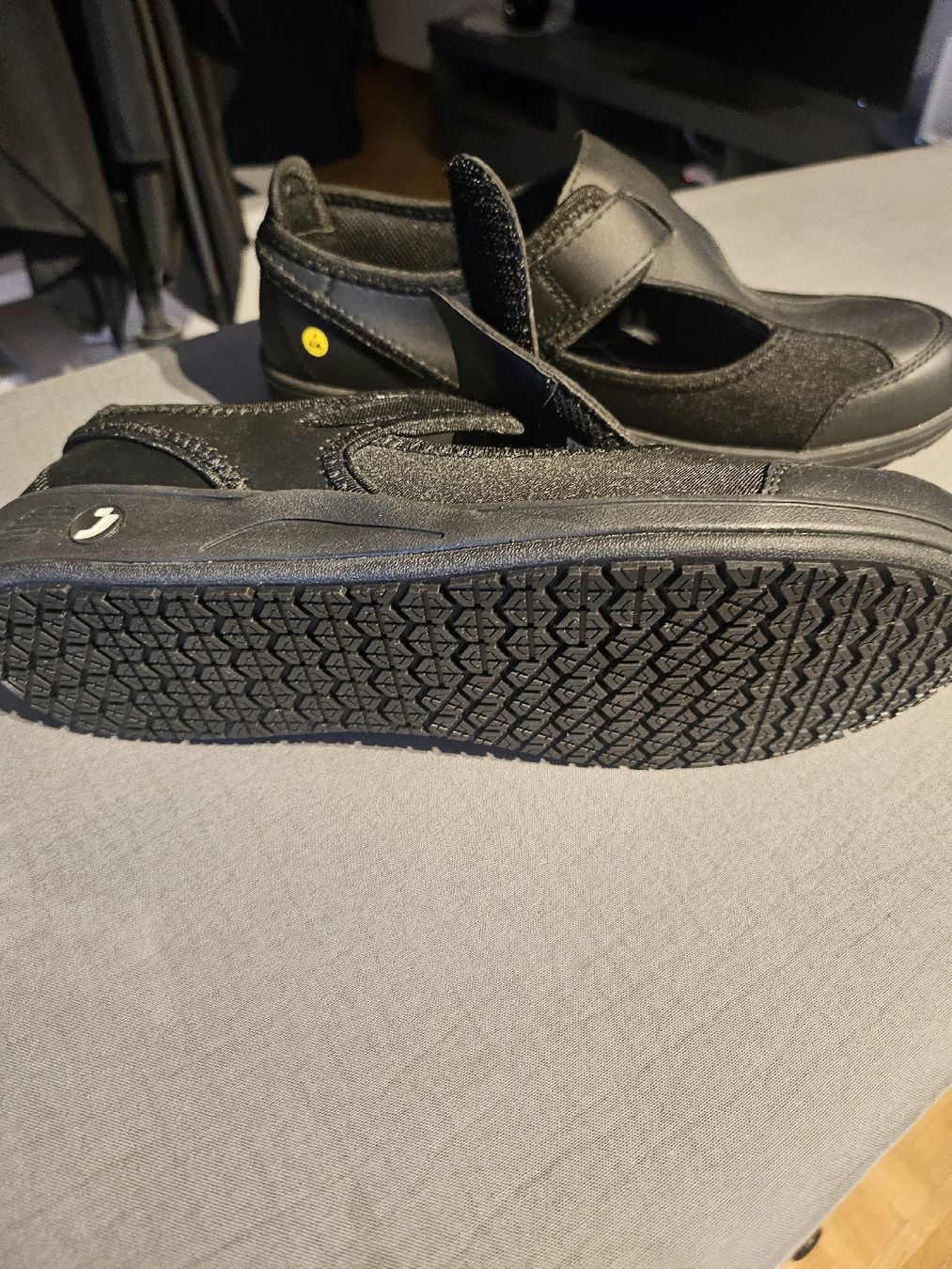 Ecco Chaussures femmes: ballerines  – D'occasion à Biel/Bienne par MOUSTIQUE11 2