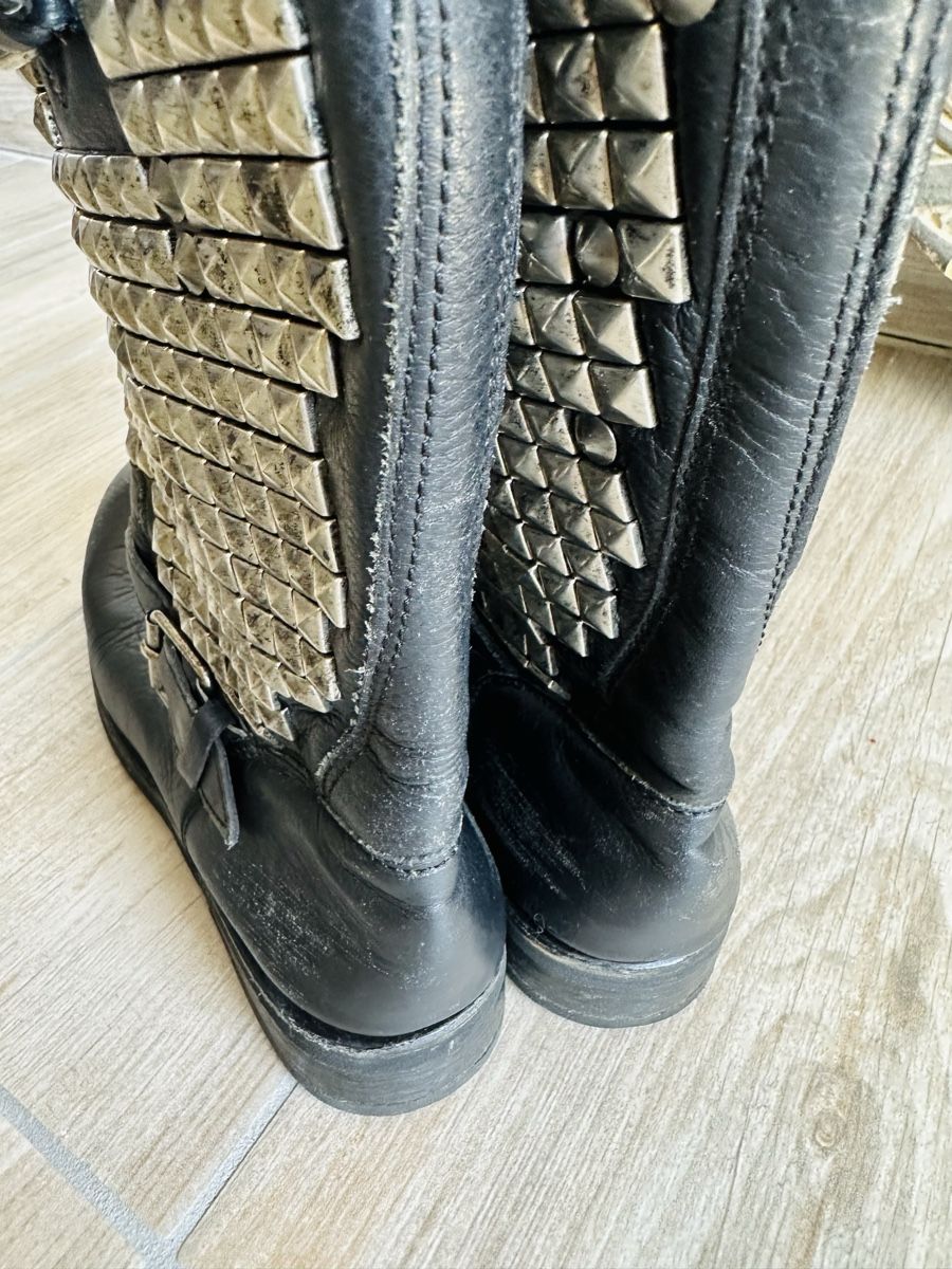 Scarpe da donna: Black Studded Leather Boots Size 40  – Usato da Vevey venduto da ledidream 4