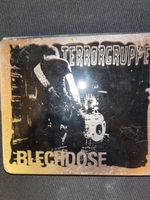 Blechdose Terrorgruppe guter Zustand 40-60 Zeichen