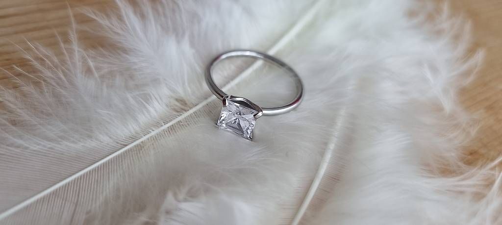 Ringe: Zirkoniaring silber grösse 52 – Neu (gemäss Beschreibung) aus St. Gallen von dan_w62f