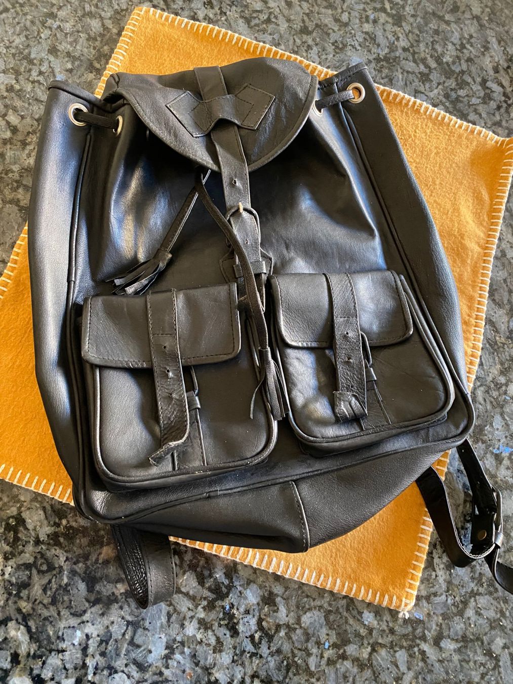 Zaini: Damen-Rucksack schwarz – Nuovo (secondo la descrizione) da Allenwinden venduto da Obalu 1