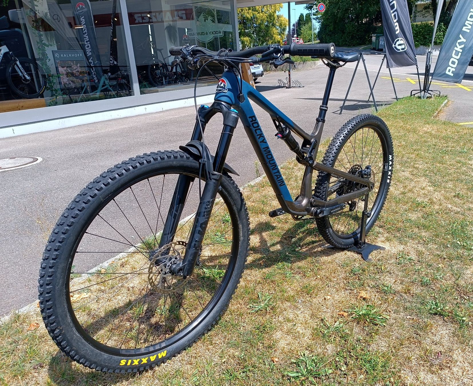Rocky Mountain Bicycles Vélos: Rocky Mountain Instinct Carbon 50, zweijährig – D'occasion à Seuzach par Gajos 5