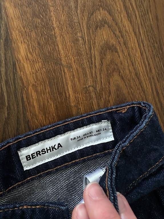 Jeans: Bershka Jeans – Nuovo e nell'imballaggio originale da Dietikon venduto da mic_l9hy 1