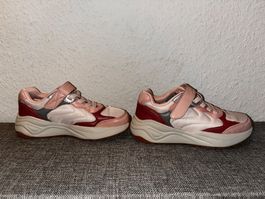 NEW (worn one time) Skechers pink mix EUR 33/UK 13.5