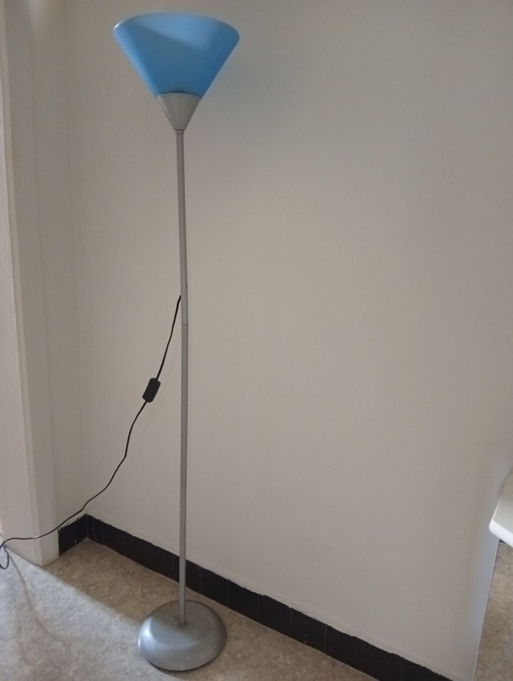 Lampade: Lampadaire – Usato da St-Imier venduto da Nessali