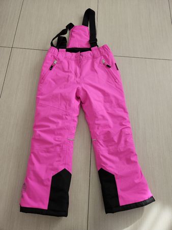 Pinke Skihose, Gr. 128, Top Zustand - Bereit für den Schnee!