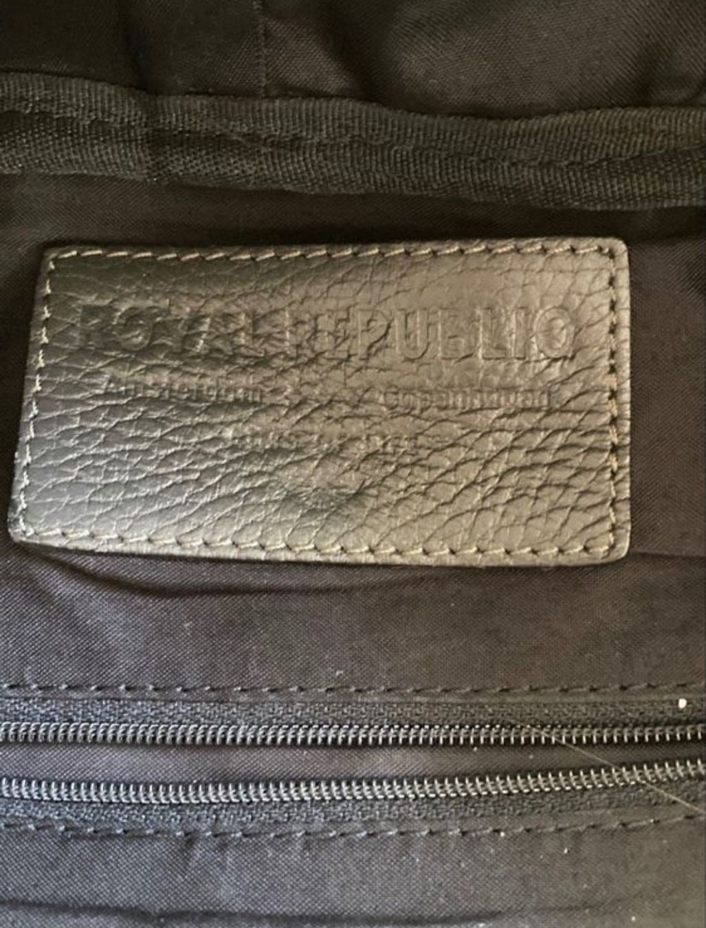 Zaini: Rucksack von Royal Republiq aus Leder – Usato da Walchwil venduto da Petulas 5
