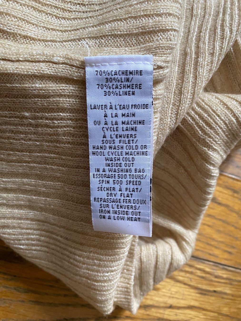 T-Shirts: Pull Eric Bompard neuf – Neu und originalverpackt aus Hermance von joe_td6n 4