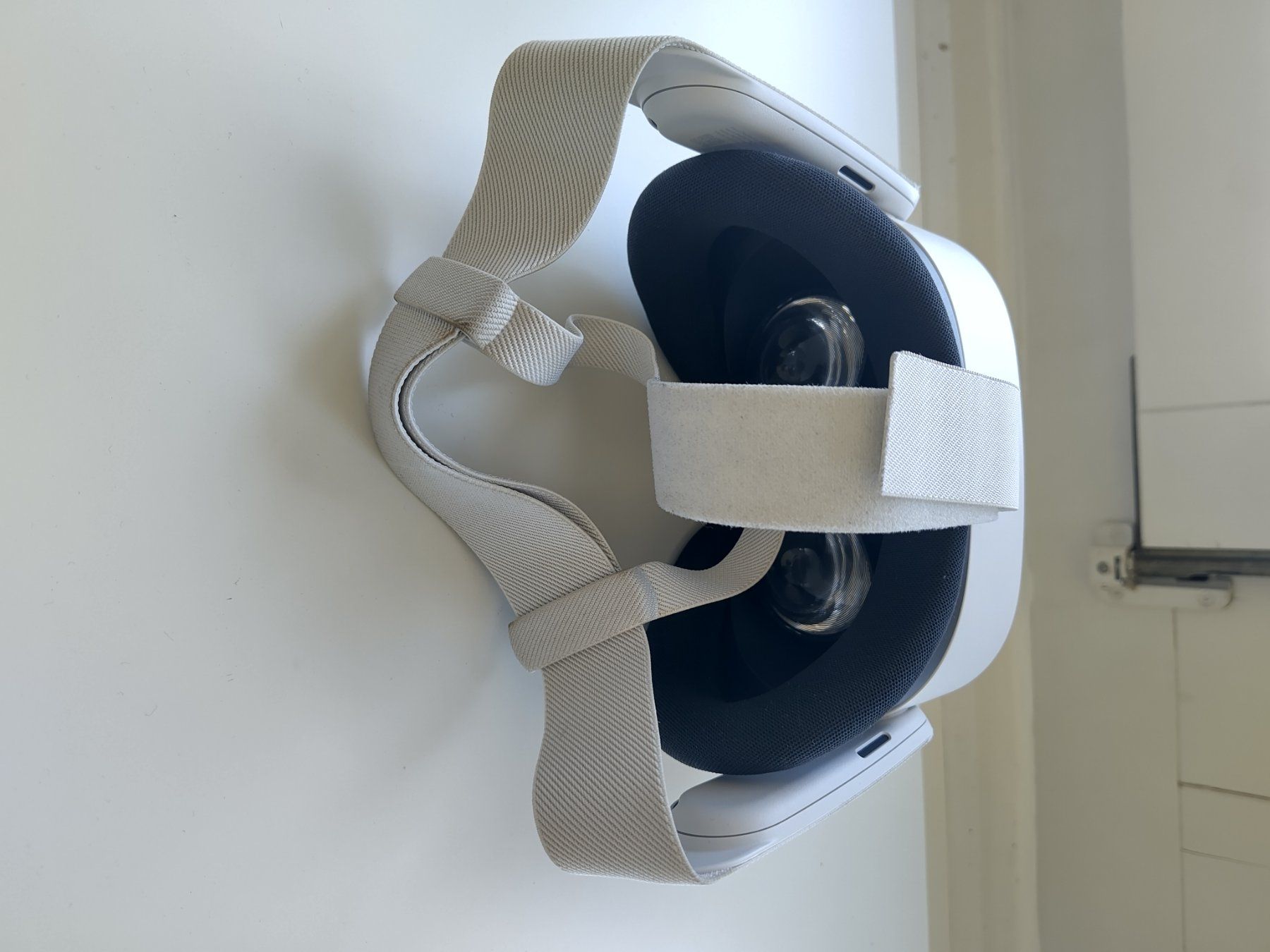 Meta Casque VR: VR Meta Quest 3S 128GB + Controller – D'occasion à Hausen am Albis par floschneiter 3
